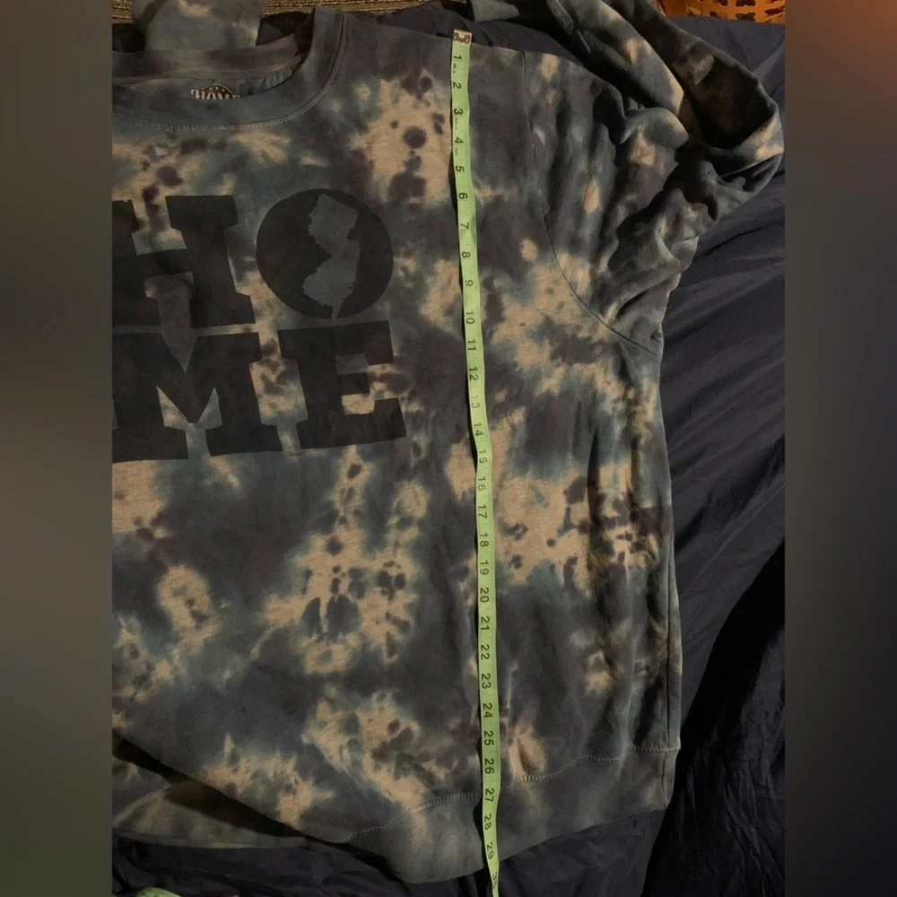 Blue and White 2X Oversized Graphic crewneck sweatshirt NJ New Jersey is home - Picture 5 of 6